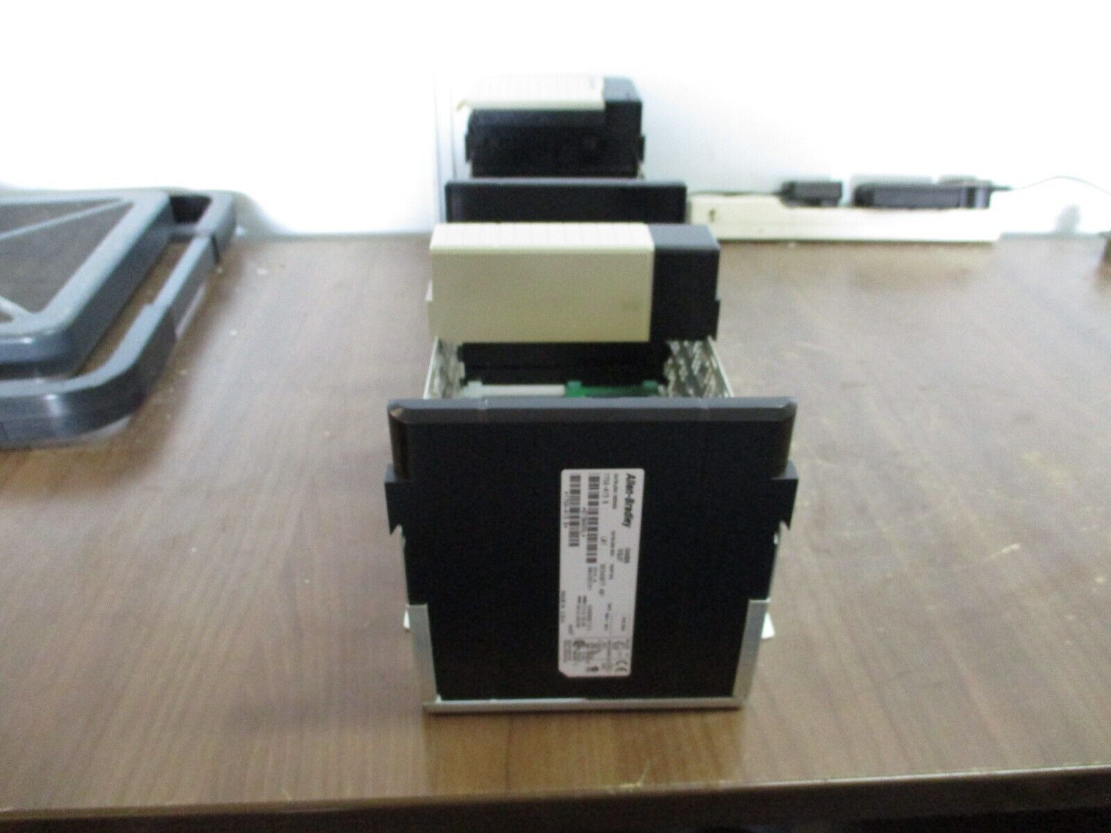 Allen-Bradley 13-Slot Chassis w/ Power Supply 1756-A13B / 1756-PA72C Used