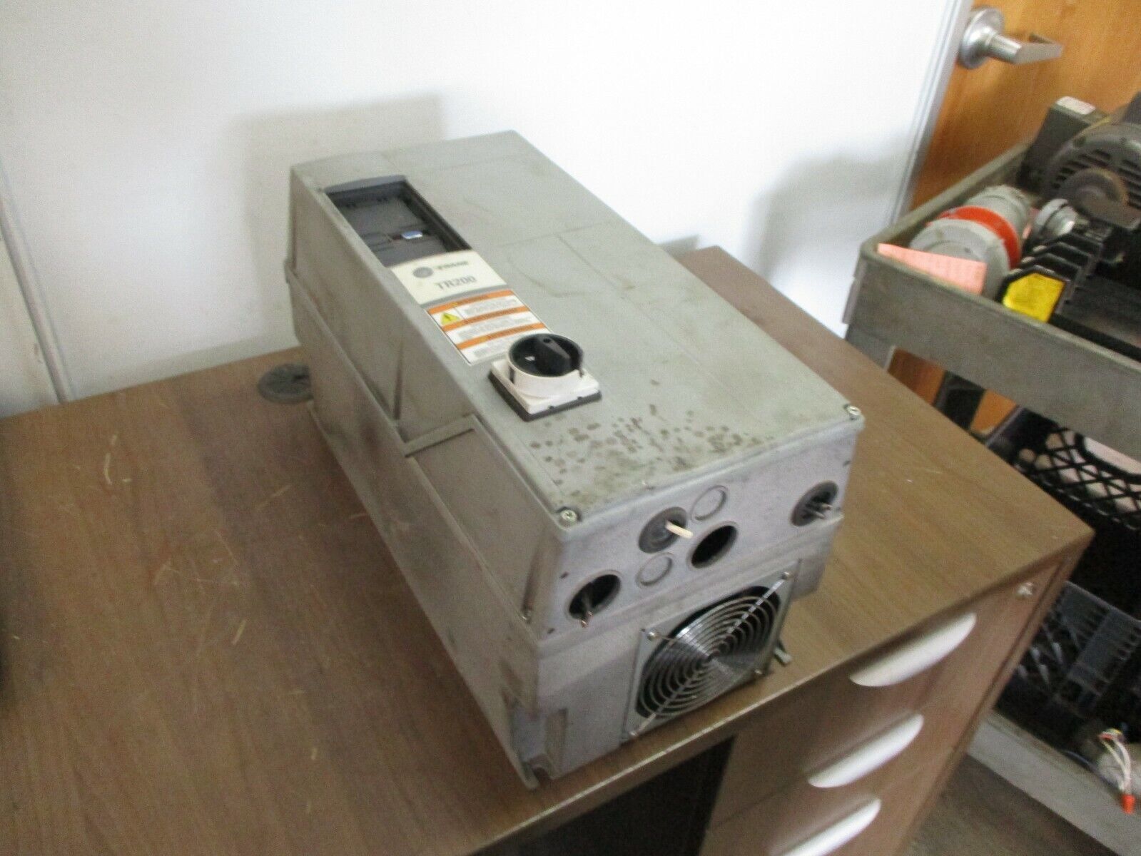 Trane TR200 AC Drive 131X7122 15HP 3Ph *No Keypad* Used