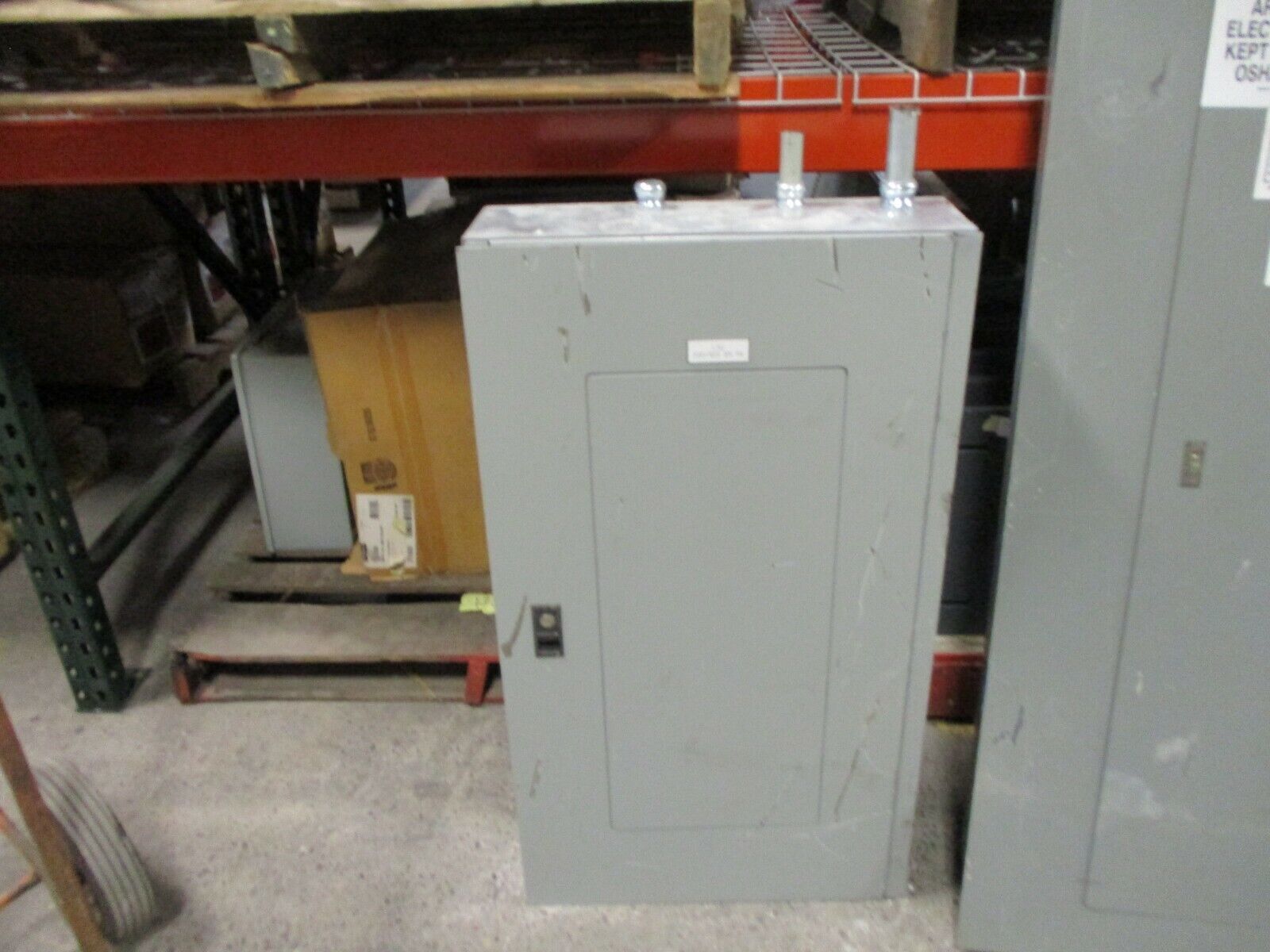 Eaton Main Lug Breaker Panel 1C96646G02 100A Max 208Y/120 3Ph 4W Used