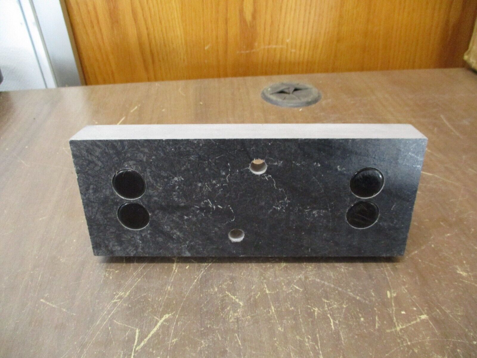 Buss Fuseholder J60400-1STRL 400A 600V 1P Class J Fuse Used