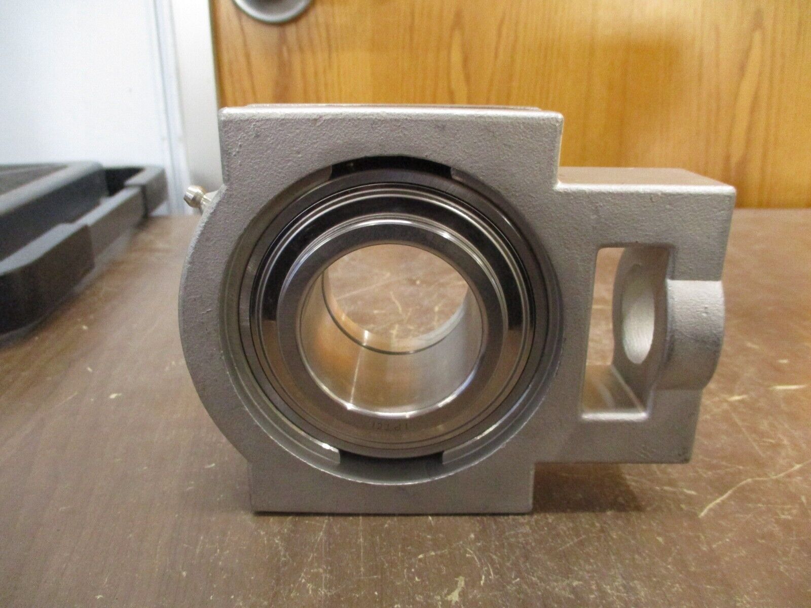 IPTCI Stainless Steel Take-Up Unit SNAST 210 31 1-15/16" Eccentric Locking