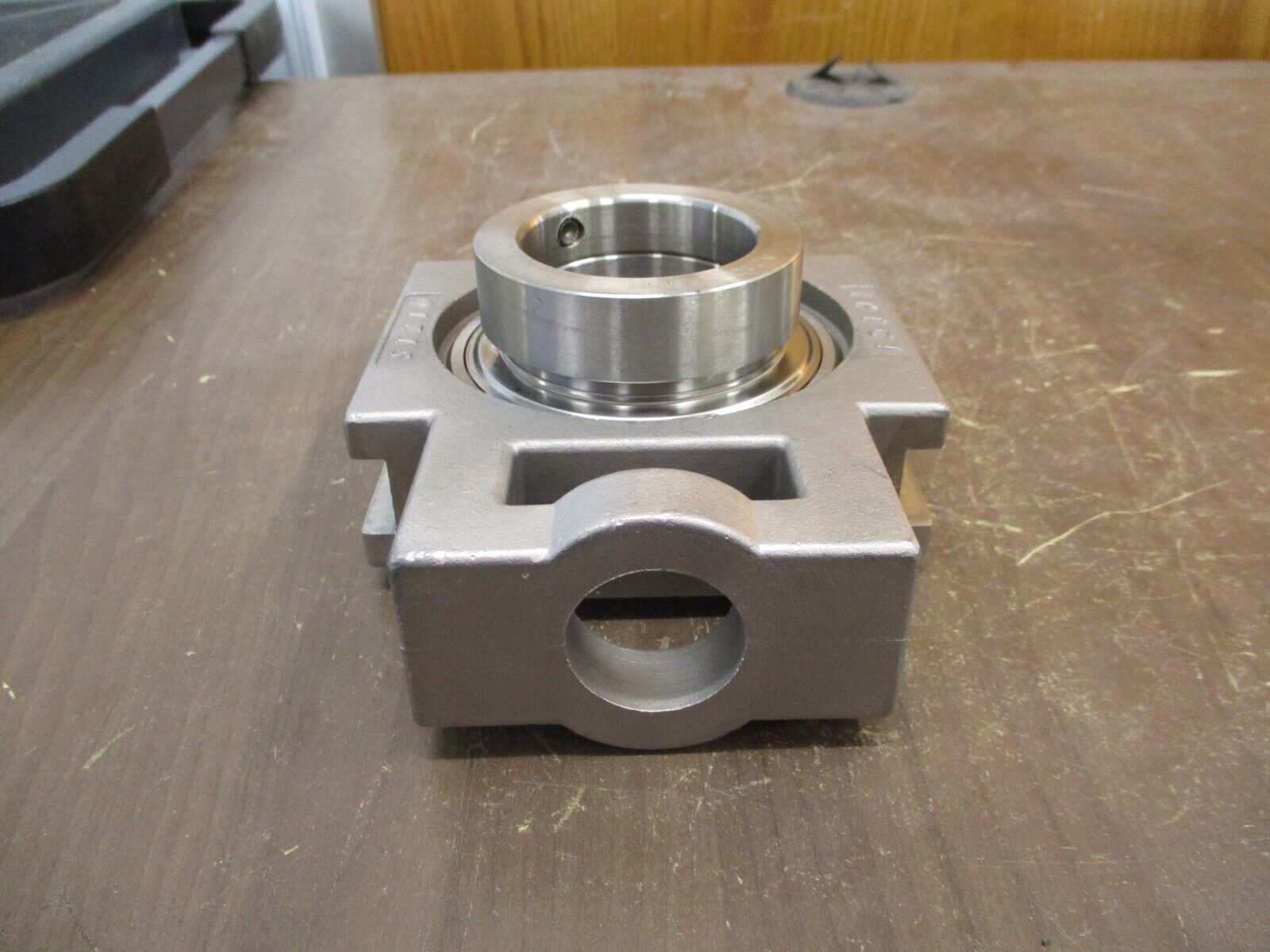 IPTCI Stainless Steel Take-Up Unit SNAST 210 31 1-15/16" Eccentric Locking