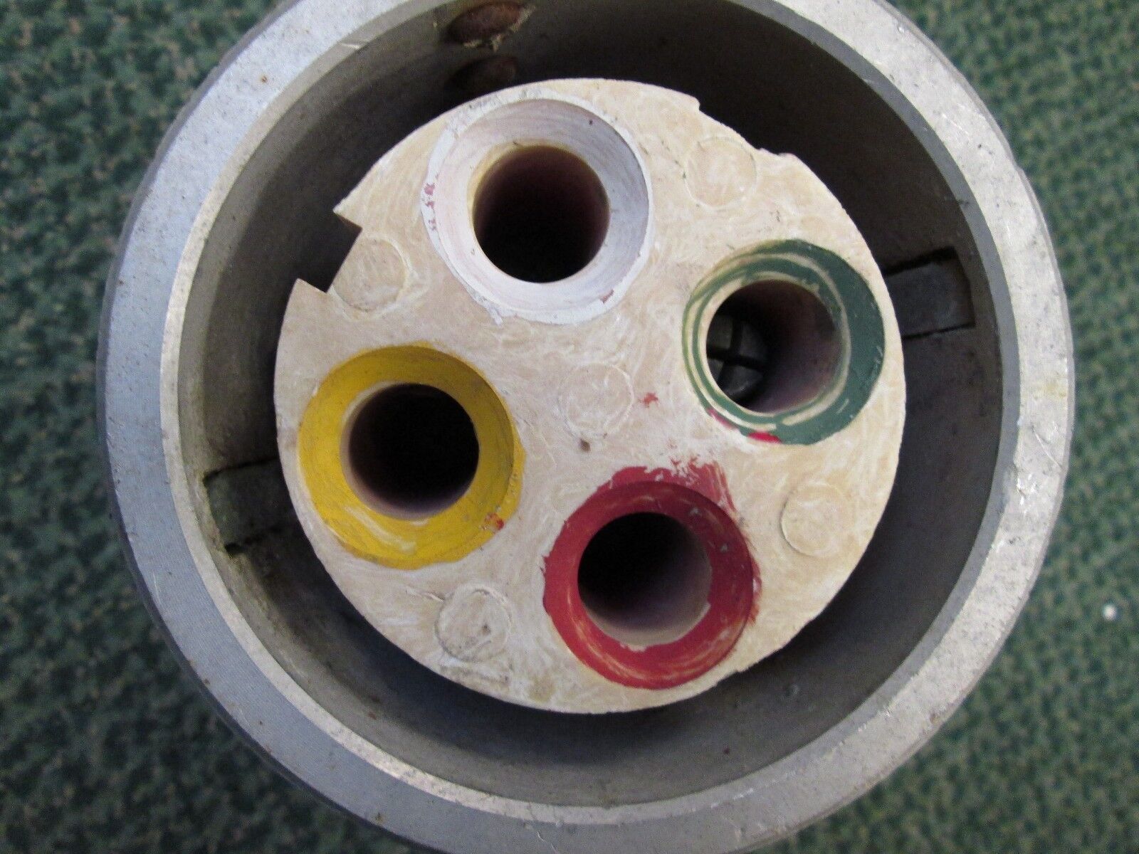 Crouse-Hinds Arktite Receptacle AR-2042 Model M9A 200A 600V 3P 4W *No Cap* Used