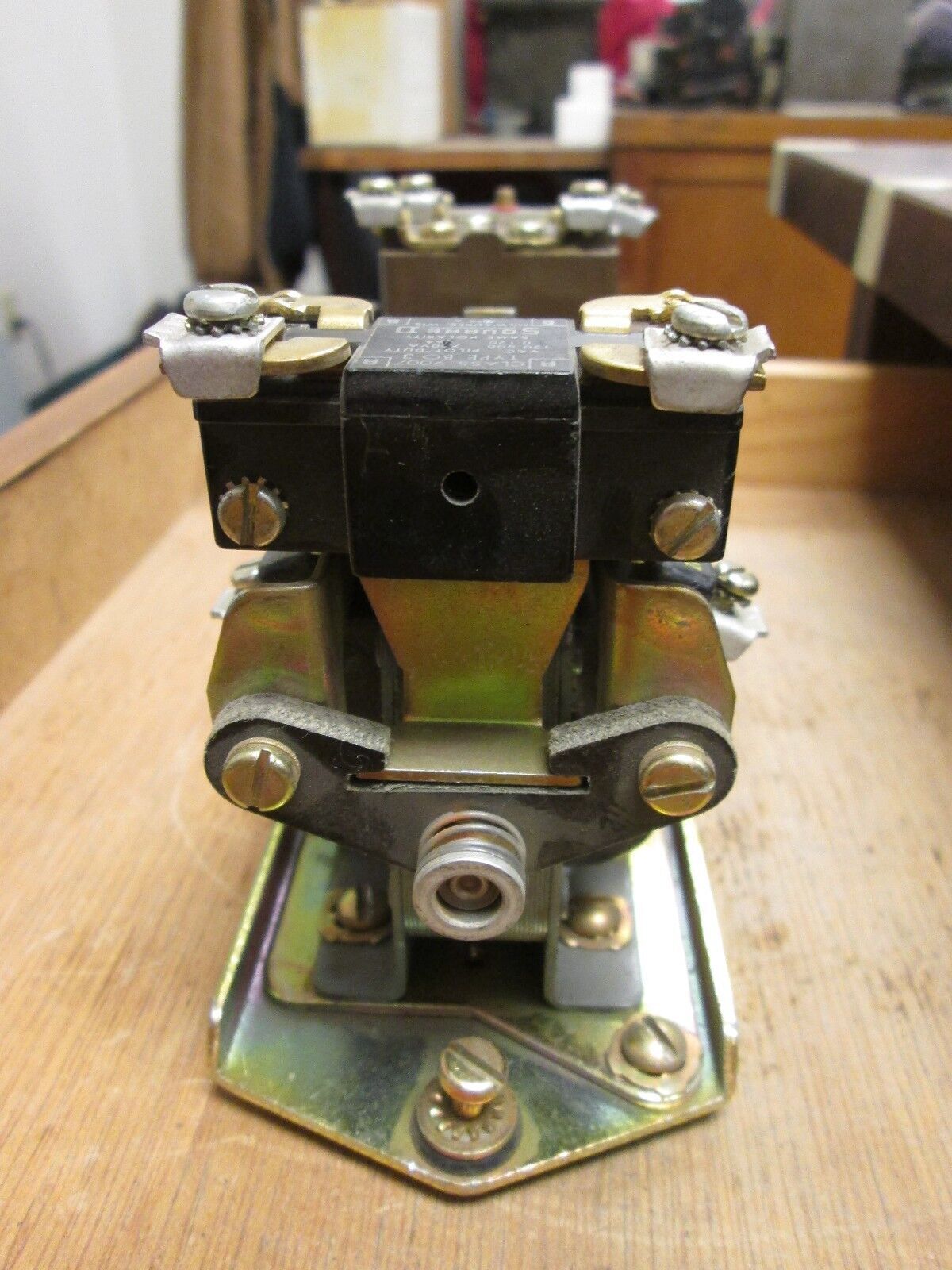 Square D Pneumatic Relay 9050 B0-3D 120V Coil Used
