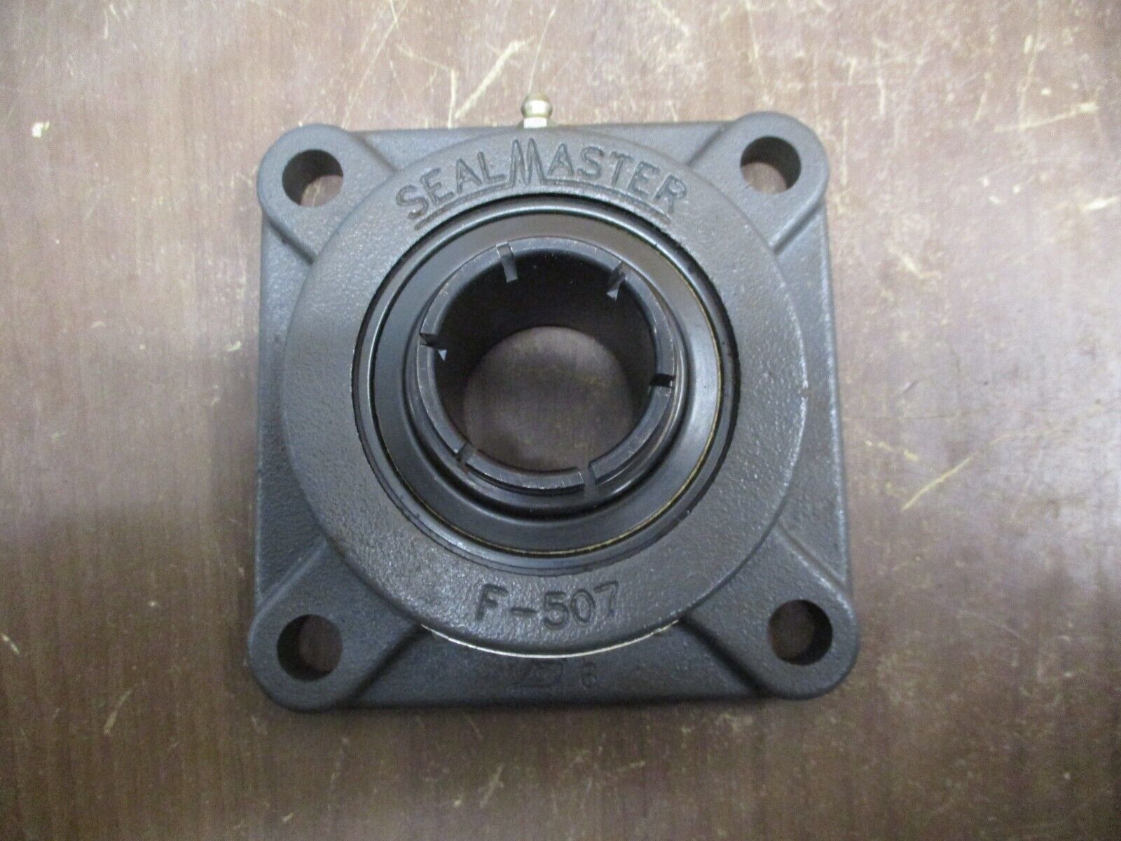 SealMaster Flange Bearing SF-24T 1-1/2" Used