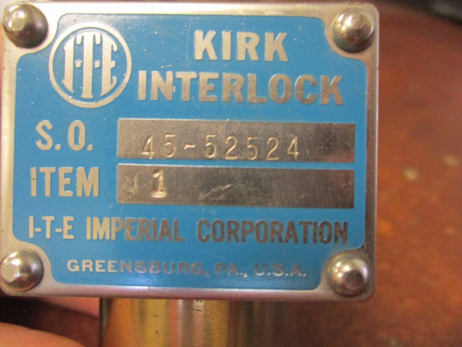 Kirk Interlock 45-52524 Stab length: 2-2.75" Used