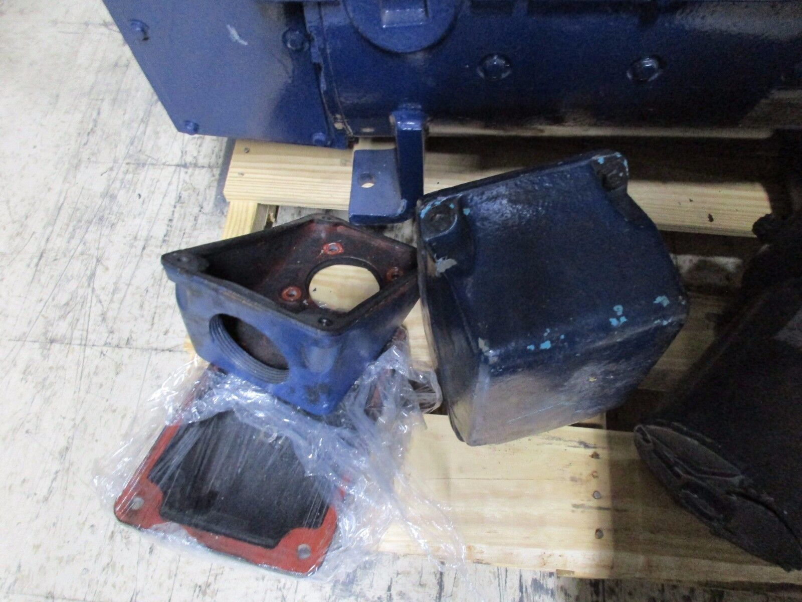 GE Kinamatic DC Motor w/ Blower CD409AT 100HP 2500/2900RPM 500V Refurbushed