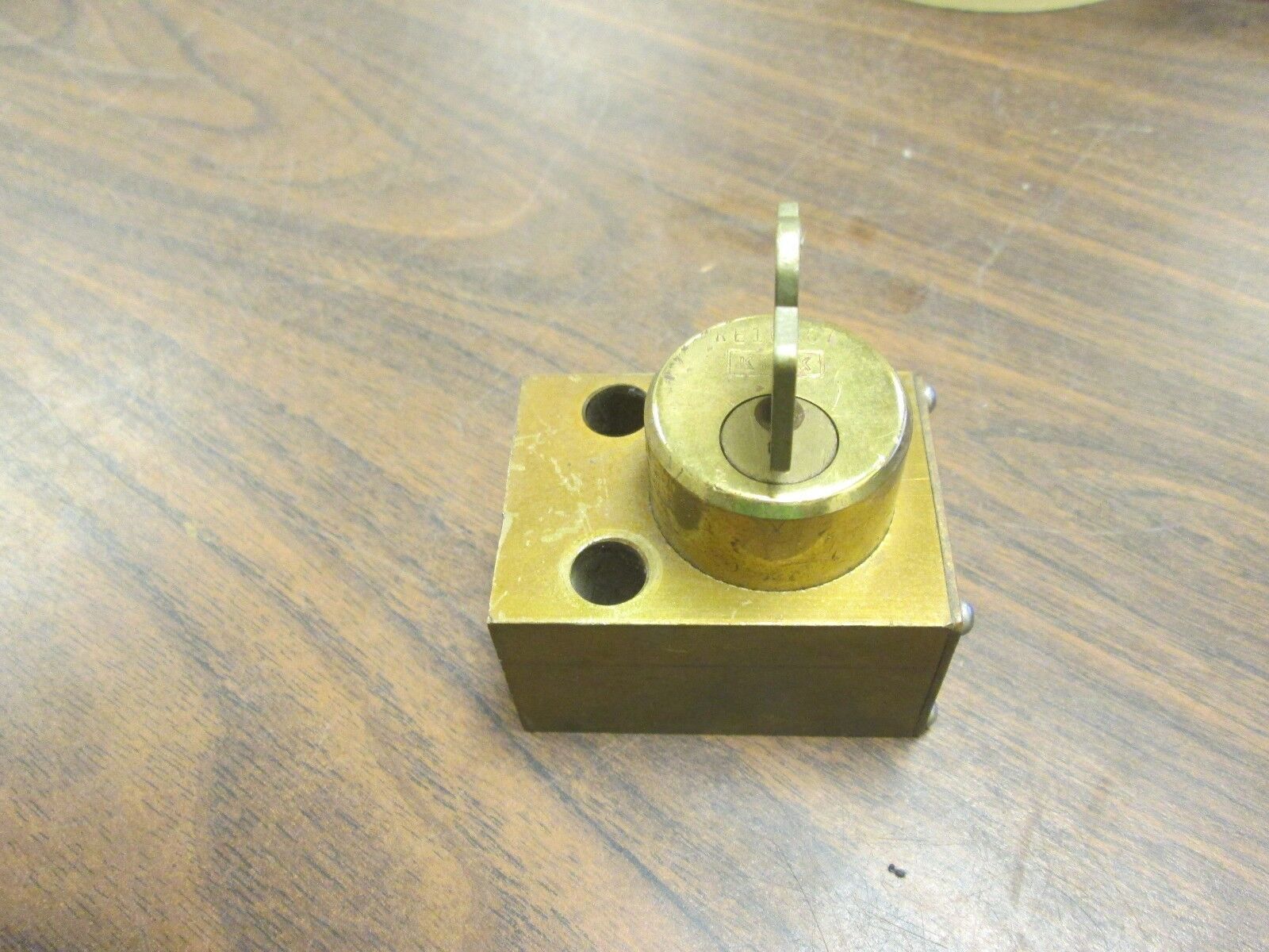 Kirk Interlock 45-75894 Stab Length: 0 to .75" Used