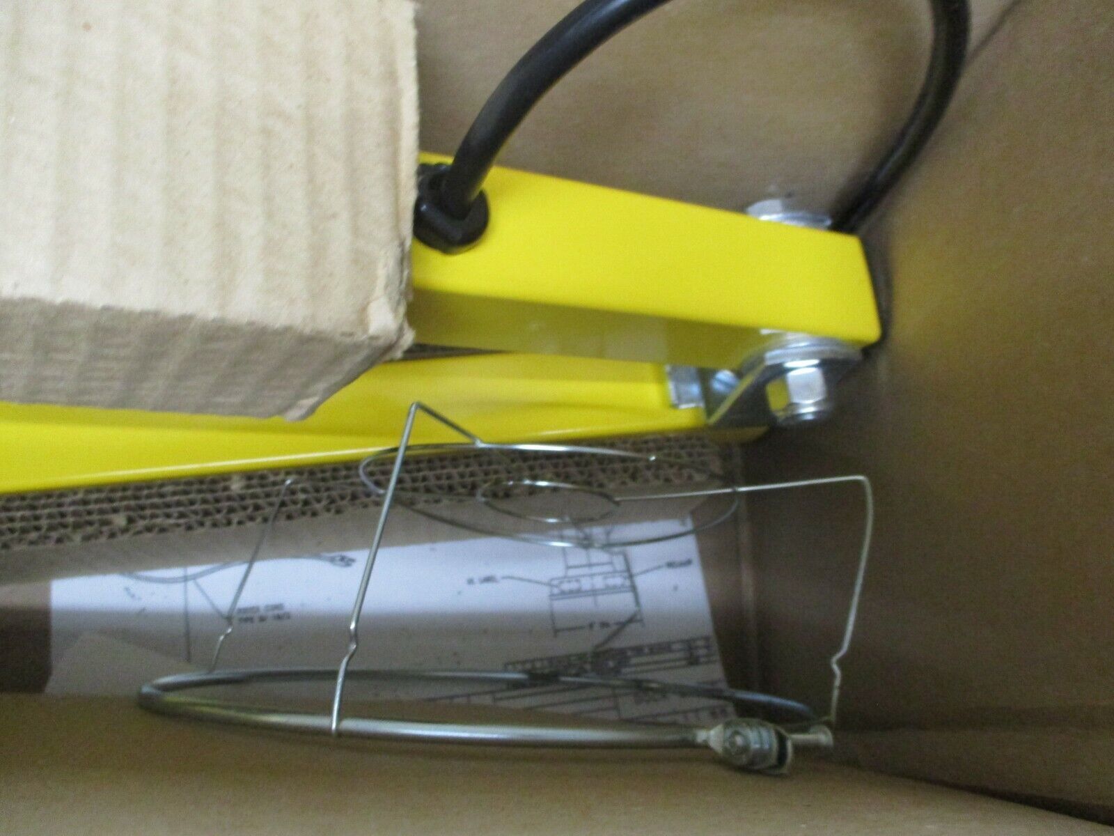 Day-Brite Lighting Dock Light ID1K42-120 42" Arm 120V New Surplus