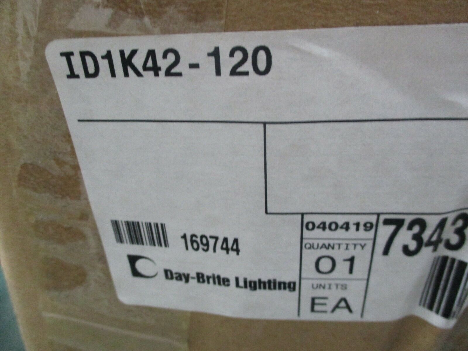 Day-Brite Lighting Dock Light ID1K42-120 42" Arm 120V New Surplus