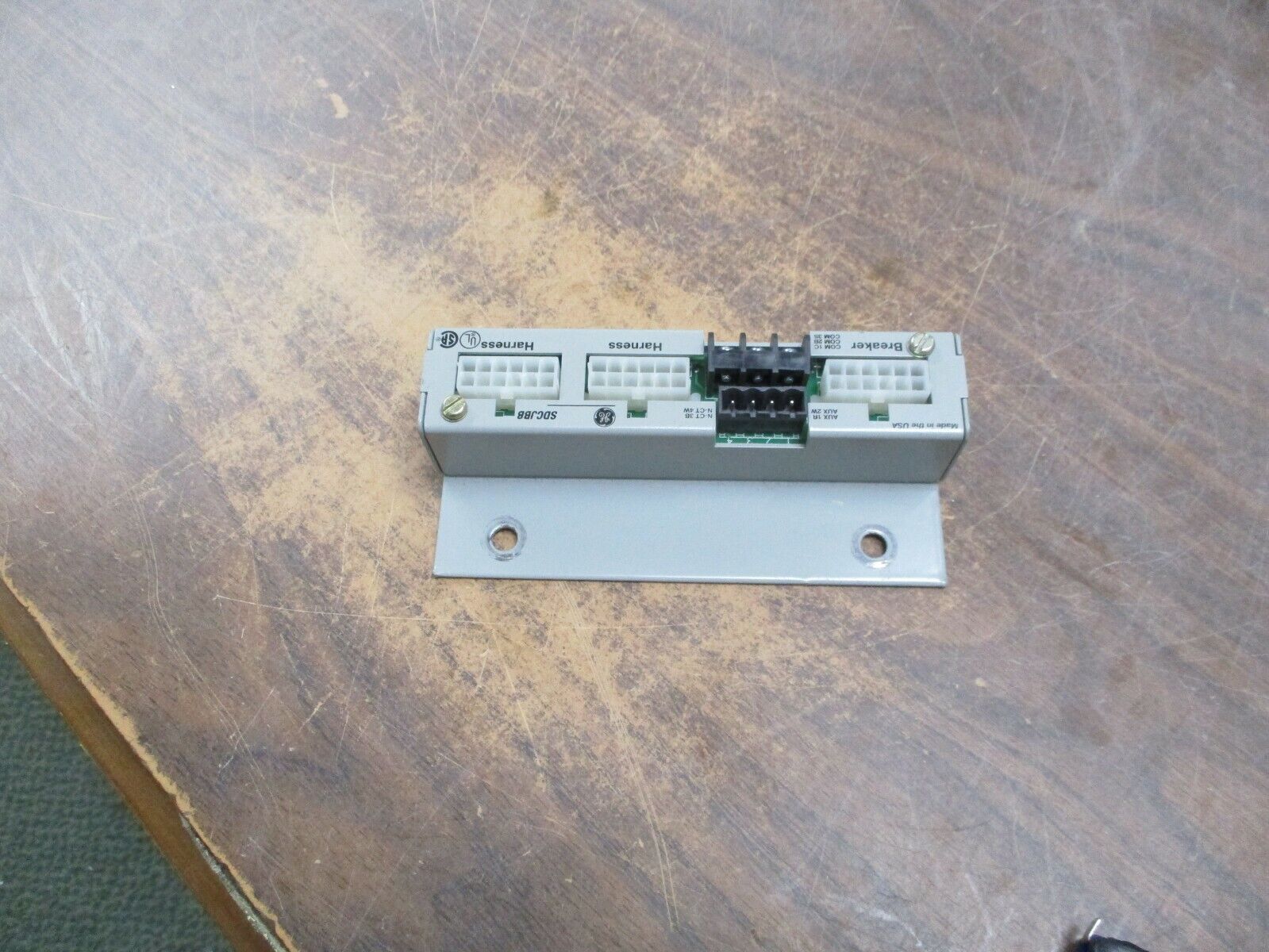 GE Distribution Cable Junction Box SDCJBB Used