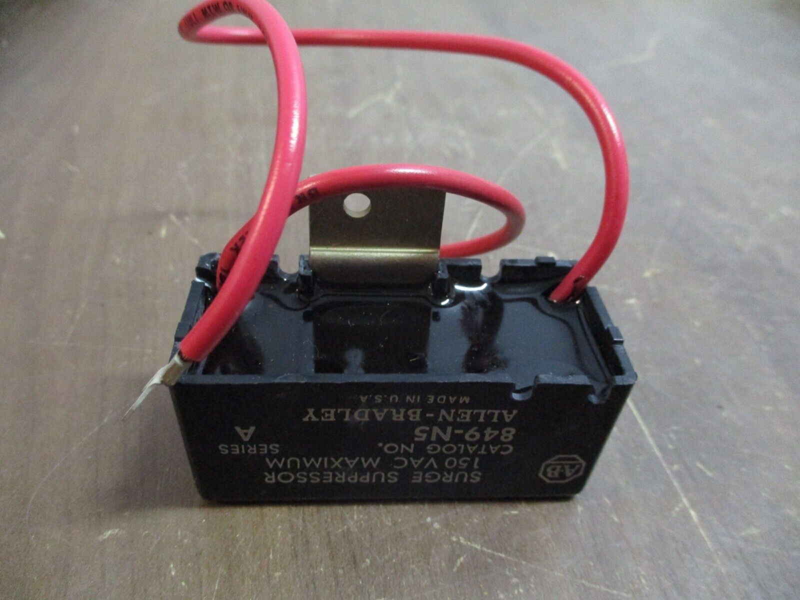 Allen-Bradley Surge Suppressor 849-N5 Ser. A New Surplus