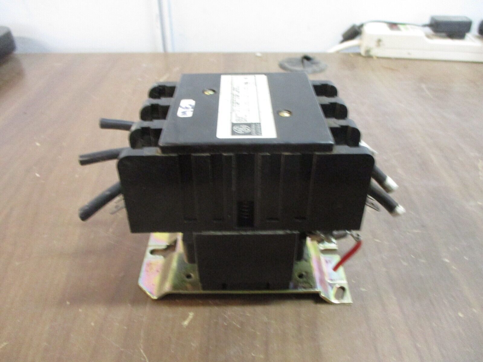 GE Contactor CR353EH3BA1DD 115-120V Coil 90A 600V Used