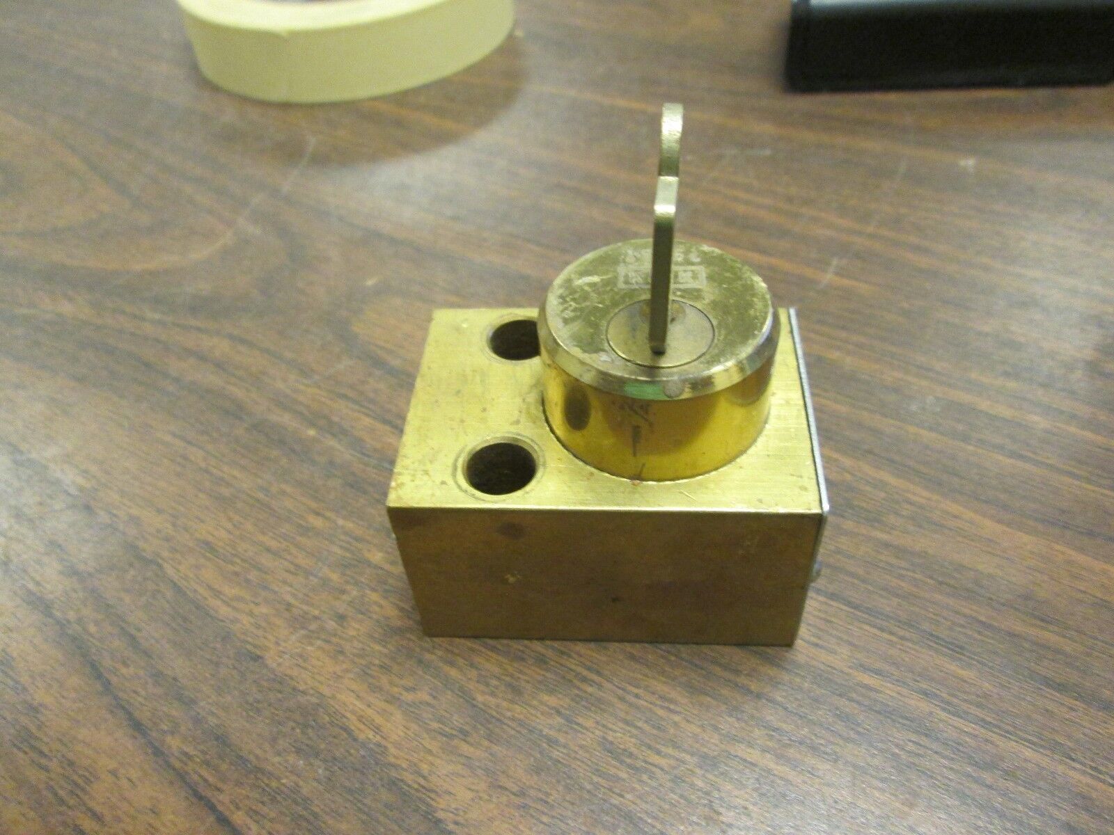 Kirk Interlock 257502 Stab Length: 0 to 0.75" Used