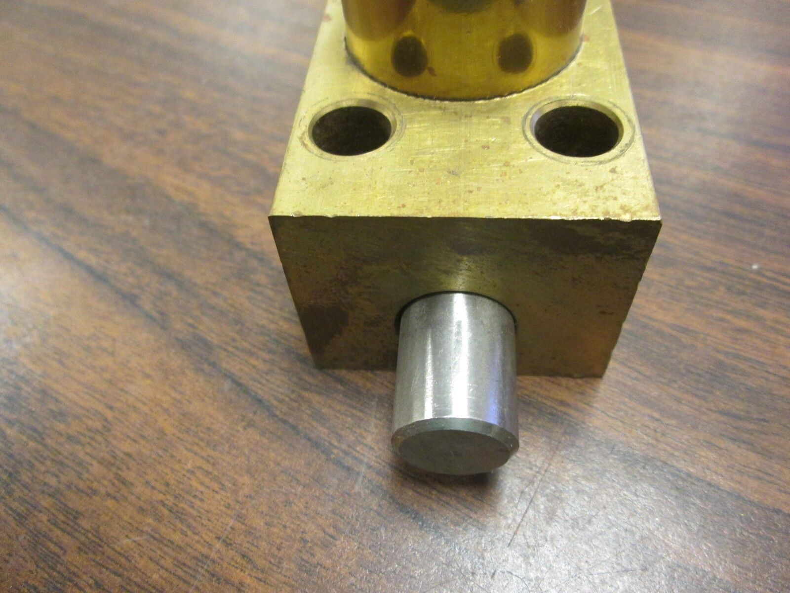 Kirk Interlock 257502 Stab Length: 0 to 0.75" Used