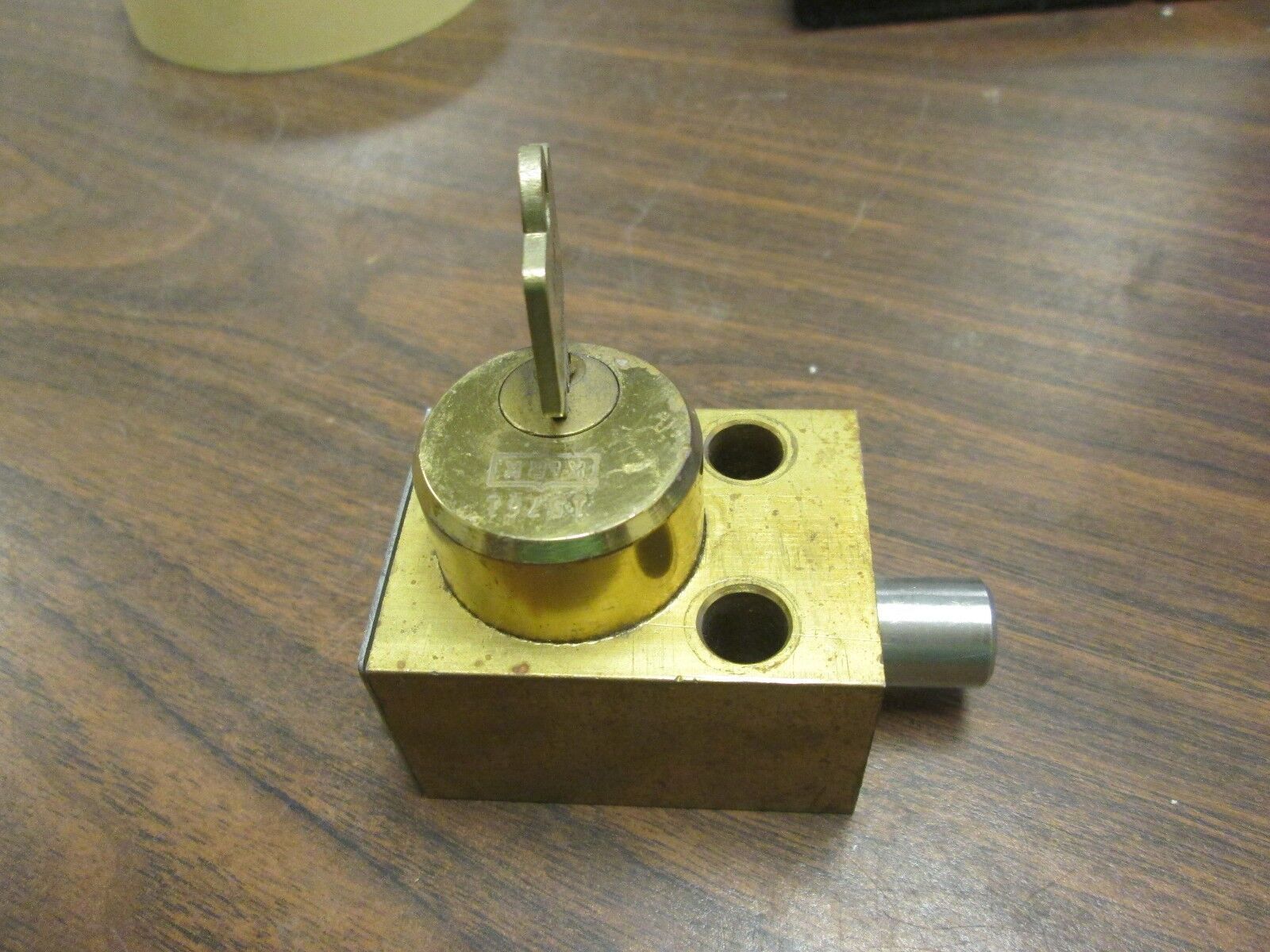 Kirk Interlock 257502 Stab Length: 0 to 0.75" Used