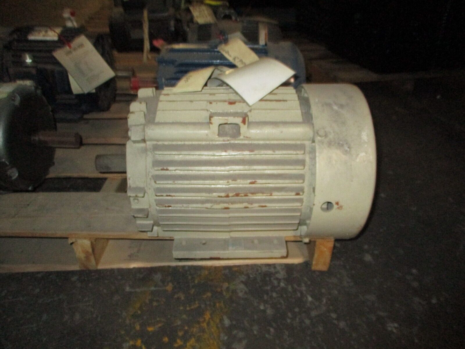 GE Severe Duty Motor 9145E 7.5HP 1800RPM 200-230/460V 18.8/9.4A 60Hz 3Ph Used