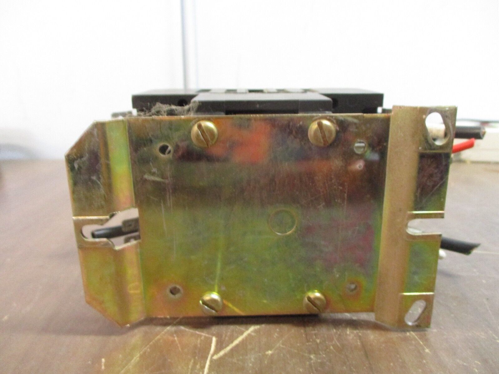 GE Definite Purpose Contactor CR353EH3BA1AD 115-120V Coil 90A 600V Used