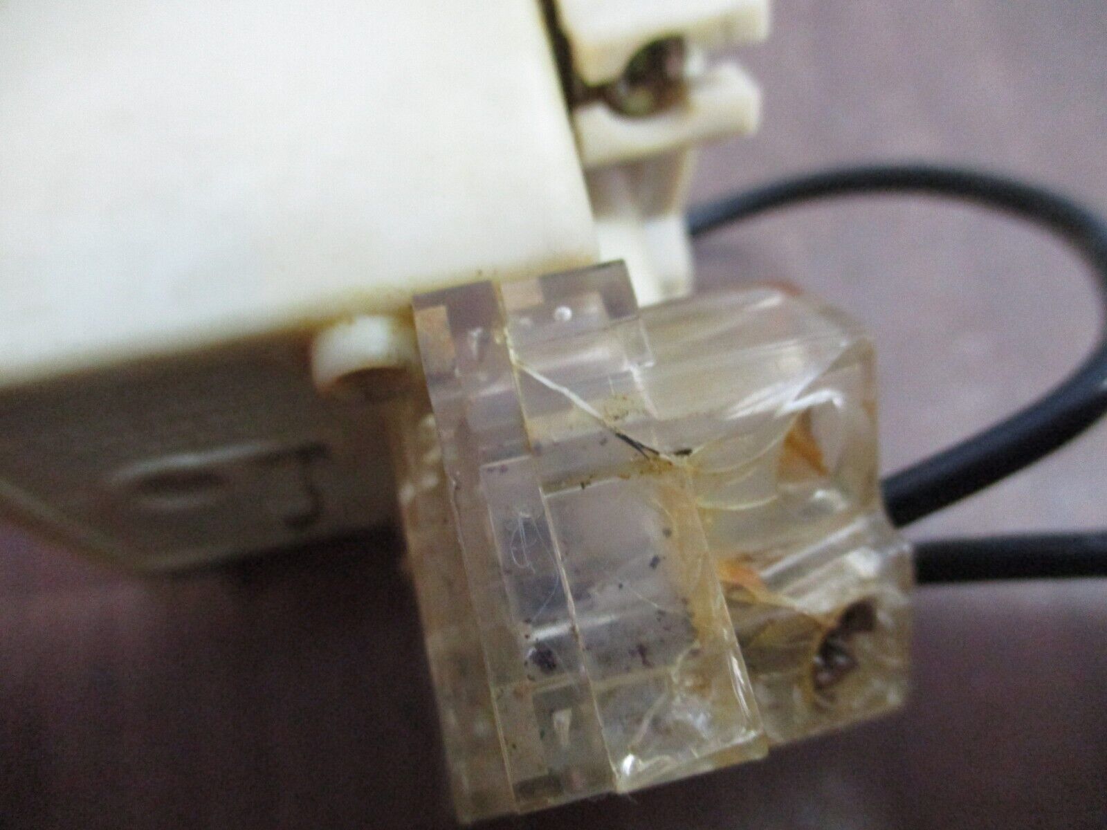 Square D Illuminated Push Button 9001 KM1 Ser. H 110-120V 50-60Hz Green Used