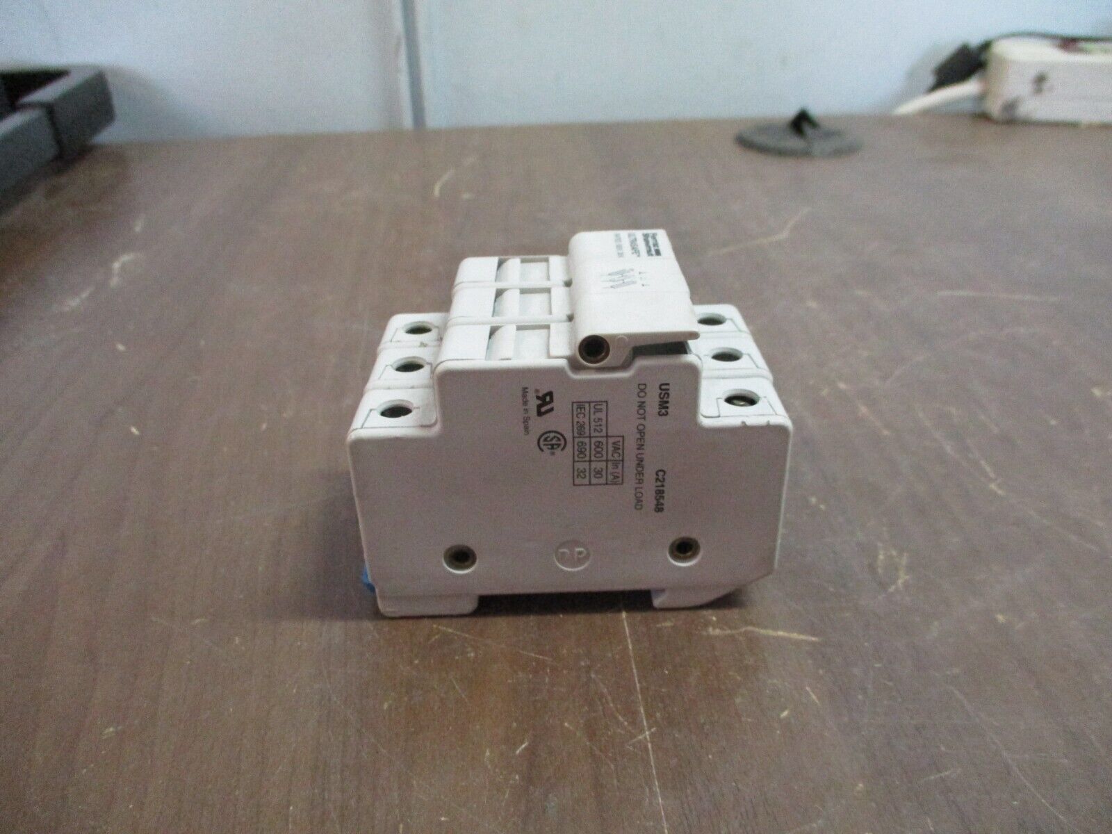 Ferraz Shawmut Ultrasafe Fuse Holder USM3 30A 600V 3P Used