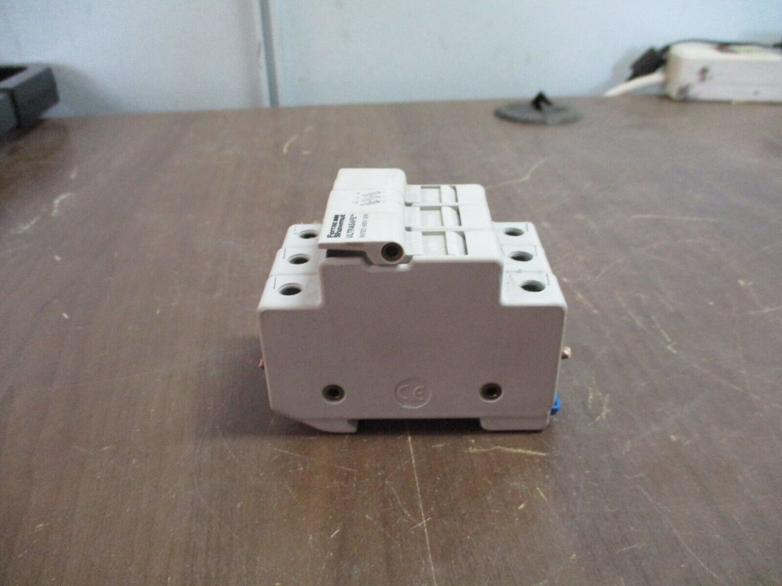 Ferraz Shawmut Ultrasafe Fuse Holder USM3 30A 600V 3P Used