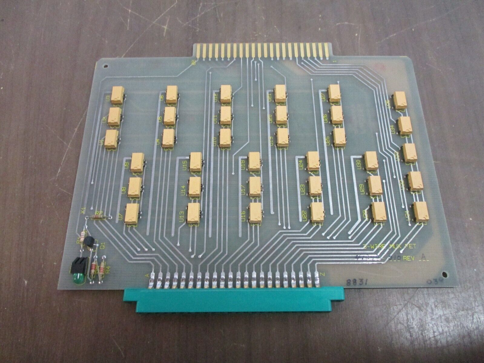 Acurex Autodata 3-Wire Mux Fet Module 41240-010 Rev. A Used