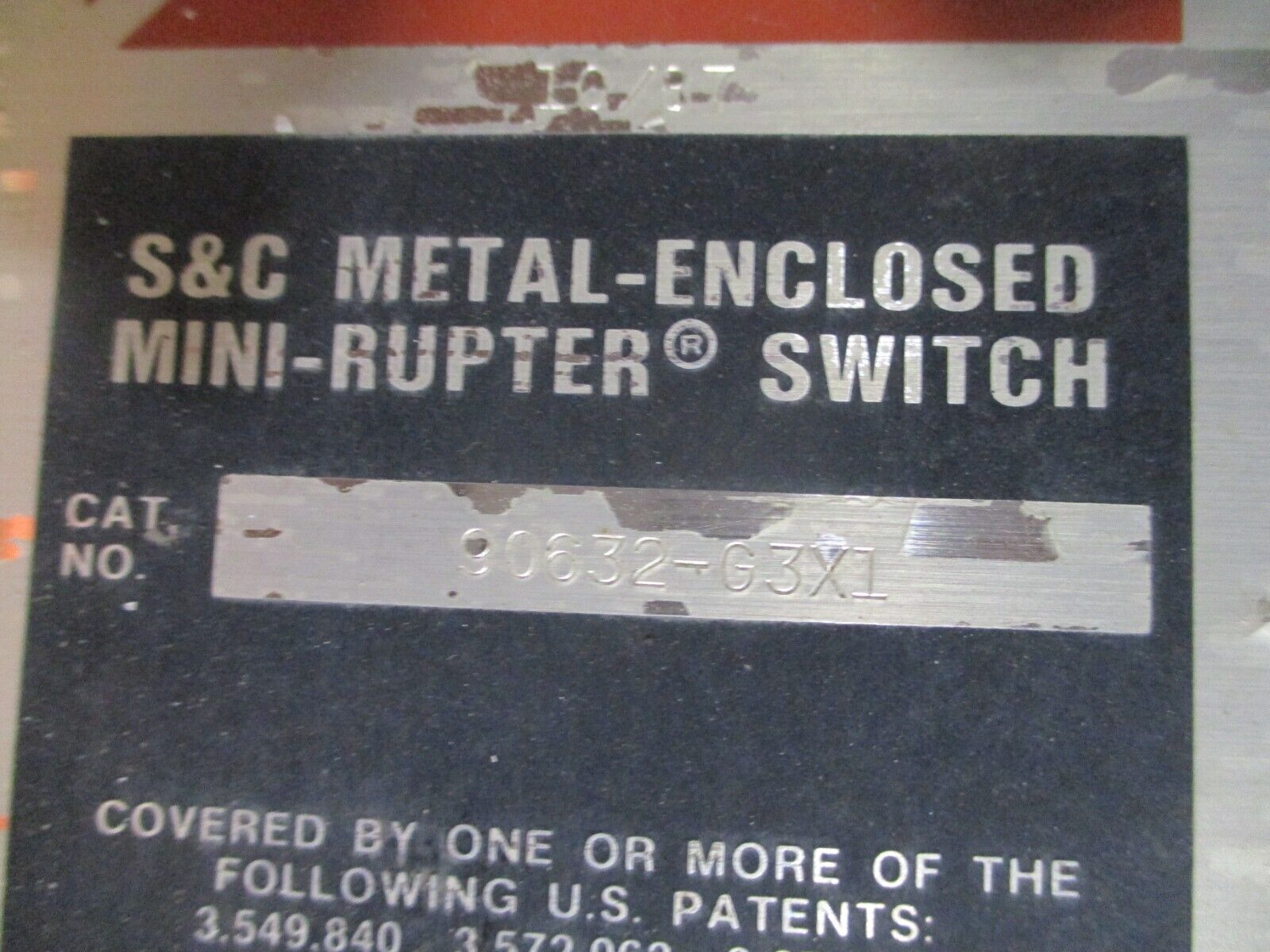 S&C Enclosed Mini-Rupter Disconnect Switch 90632-G3X1 600A 14.4kV Used