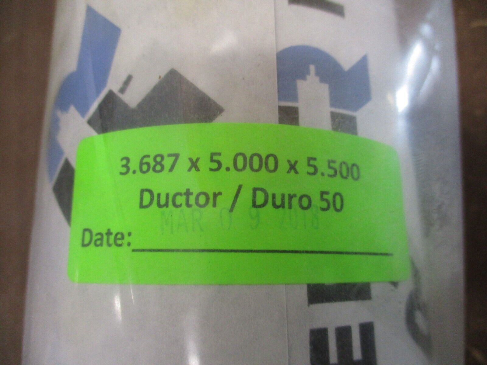 Finzer Roller Roller RE71-RU12-SFHY50 3.687 x 5.000 x 5.500 *No Box* New Surplus