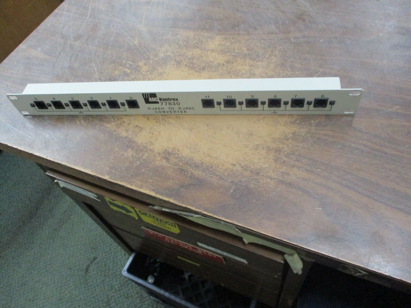 ADC Kentrox RJ48H to RJ48C Converter 77830 12-Port Used