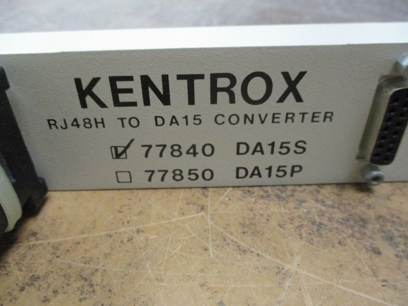 Kentrox RJ48H to DA15 Converter 77840 DA15S Used