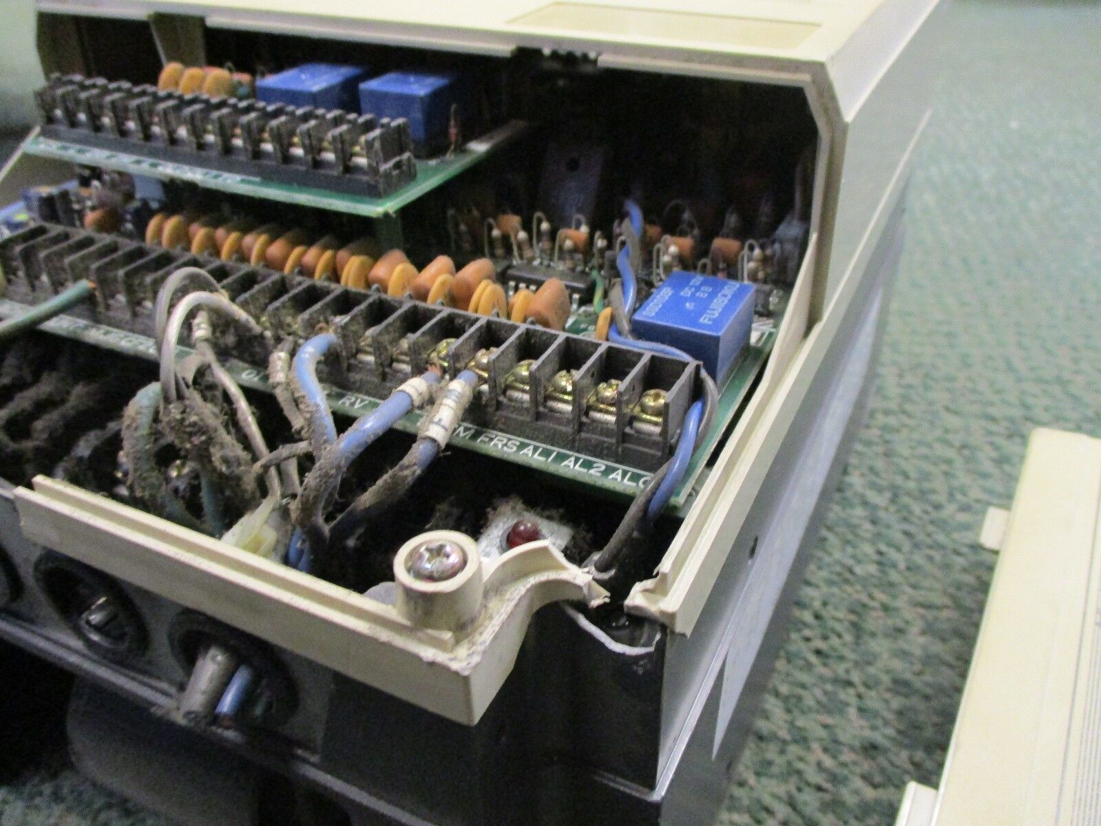 Eaton Dynamatic AC Drive AF-150202-0480 2HP Used