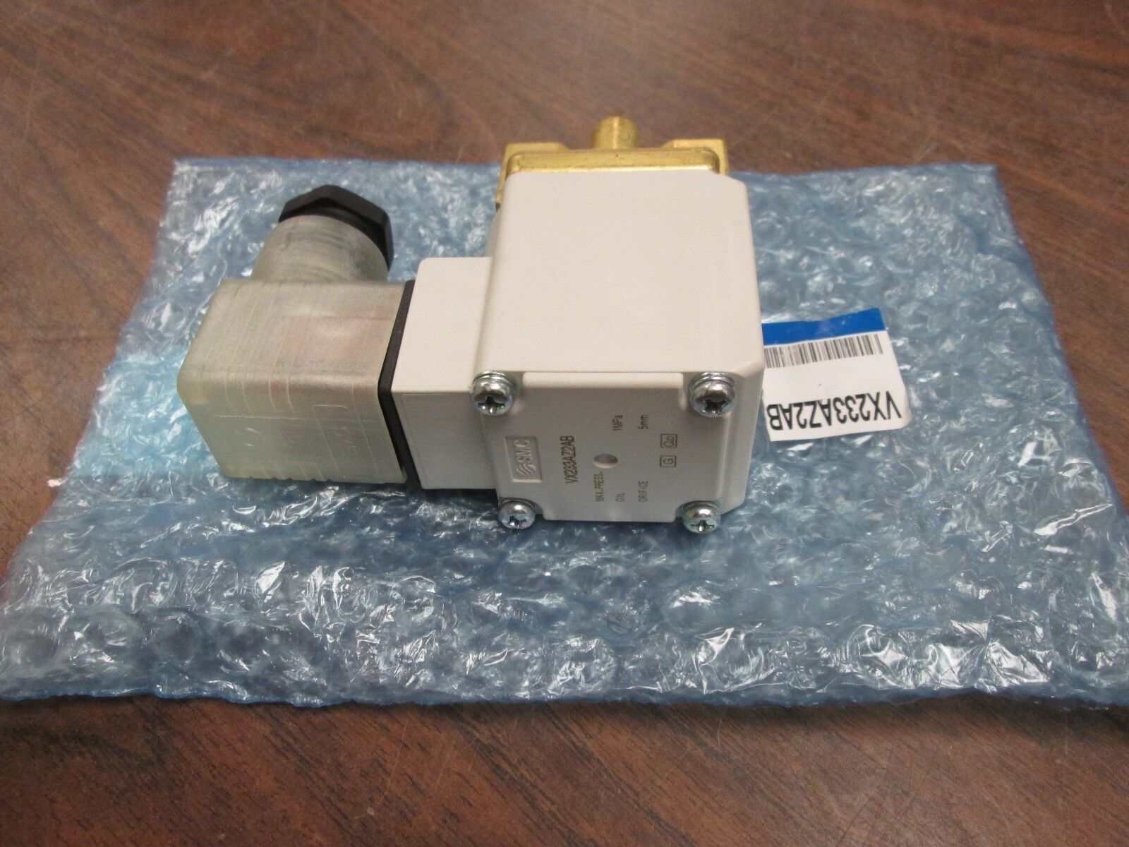 SMC Solenoid Valve VX233AZ2AB For Oil 1MPa Max Pressure New Surplus