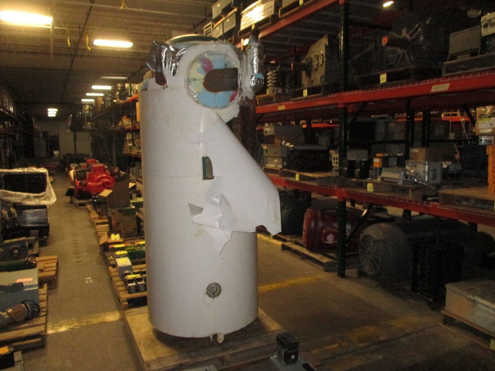 RVS Ammonia Tank Max Pressure: 250PSI @ 300°F MFD: 2010 Used