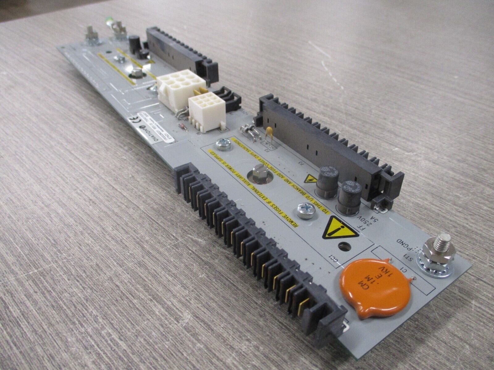 Emerson Ovation Local I/O Transition Panel IP00028G01 Rev. 05 Used