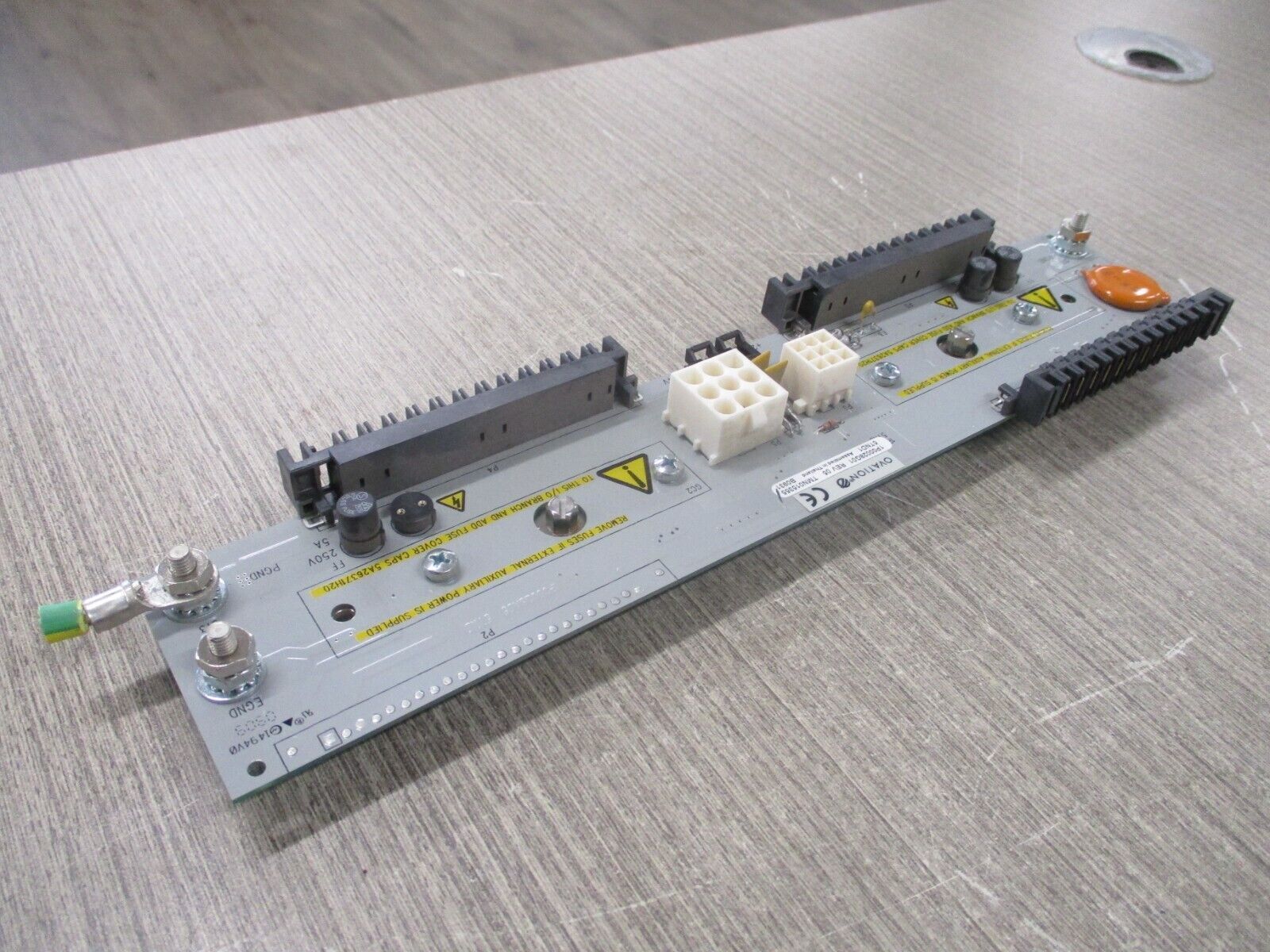 Emerson Ovation Local I/O Transition Panel IP00028G01 Rev. 05 Used