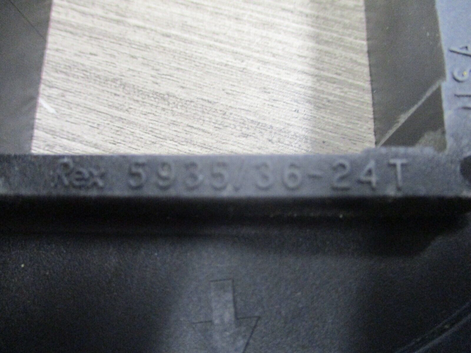 Rexnord Sprocket 5935/36-24T *No Box* New Surplus