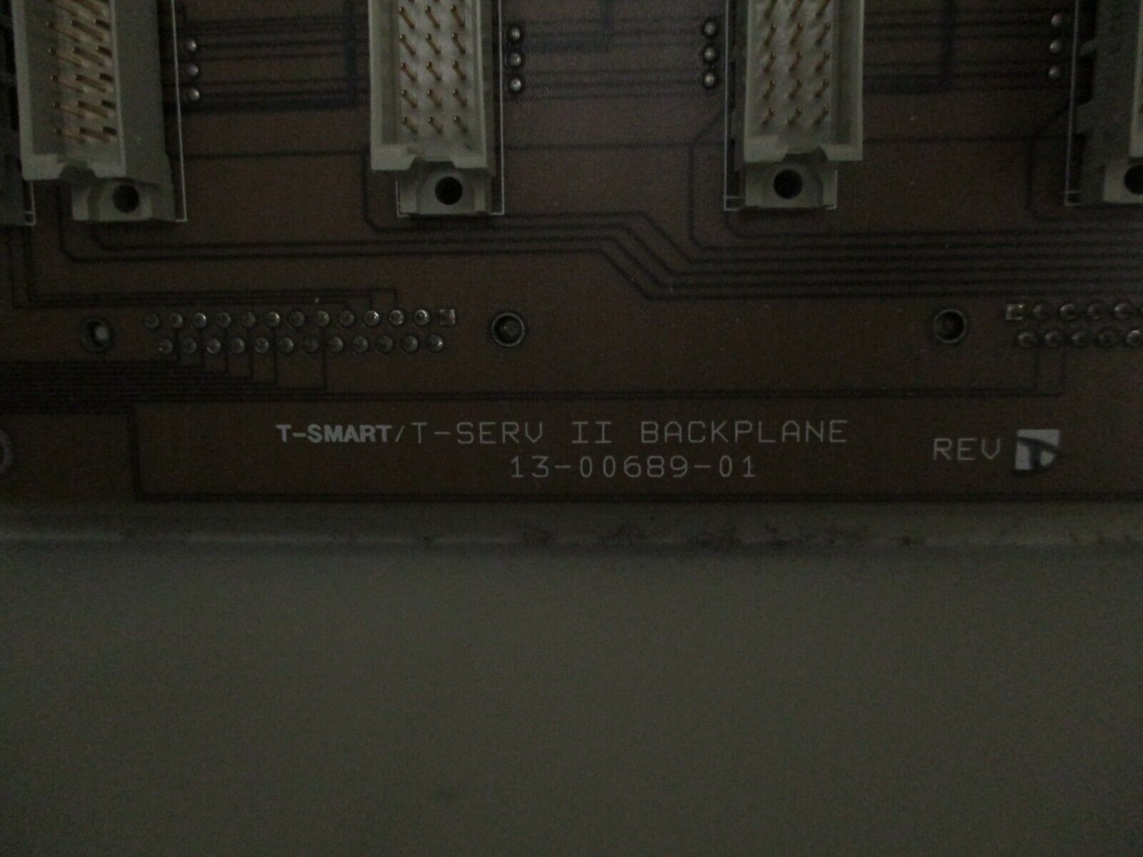 Kentrox T-Smart/T-Serv II Backplane 13-00689-01 Rev. D Used