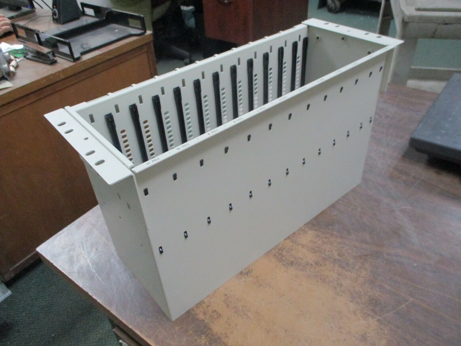 Kentrox T-Smart/T-Serv II Backplane 13-00689-01 Rev. D Used