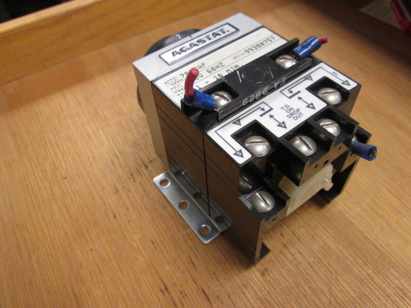 Agastat Timer 7022AF Range 1-10mins 120V Coil 60Hz Used