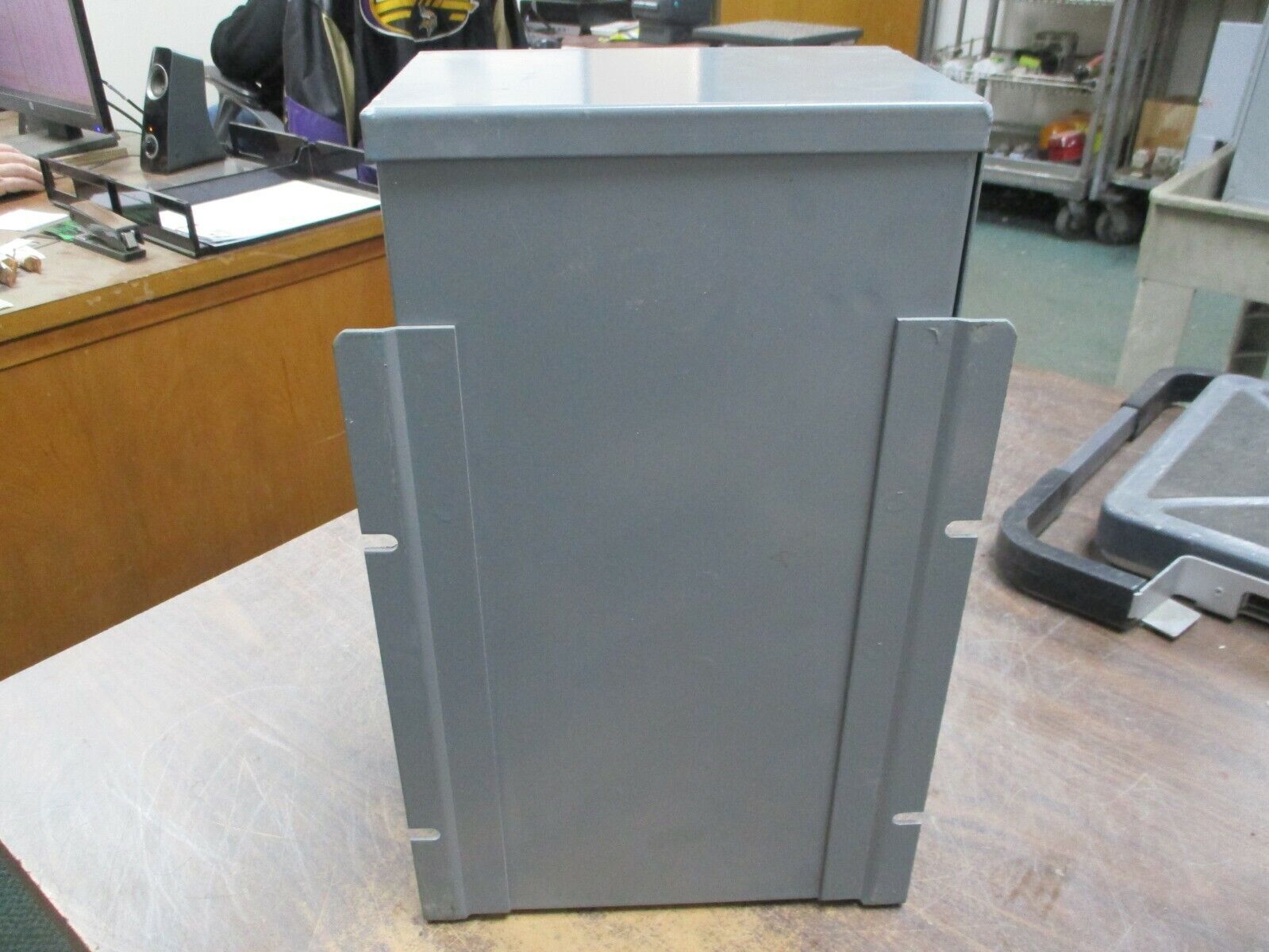 Calmount Calvault Capacitor 1543 ULM 15KVAR 480V 3Ph 60Hz Used