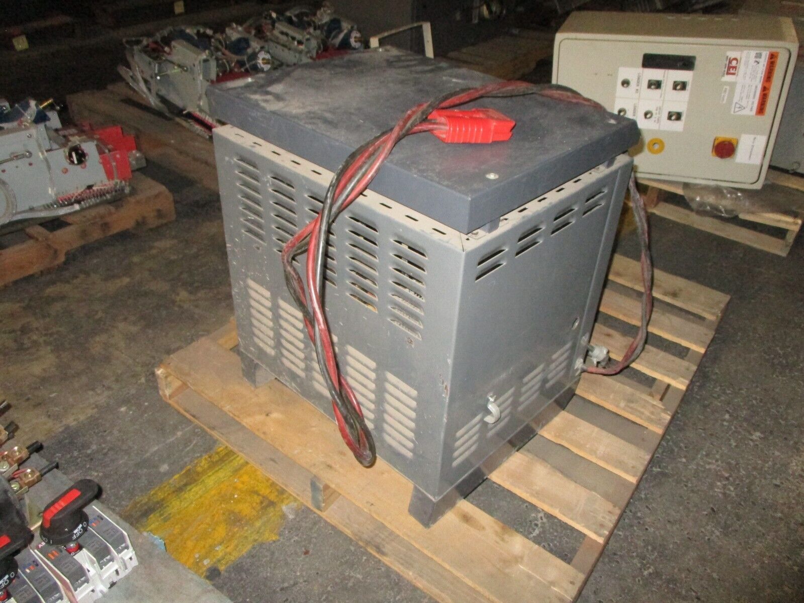 GNB SCR Charger 100 Intelligent Power System SCR100-12-475T1 475AH Used