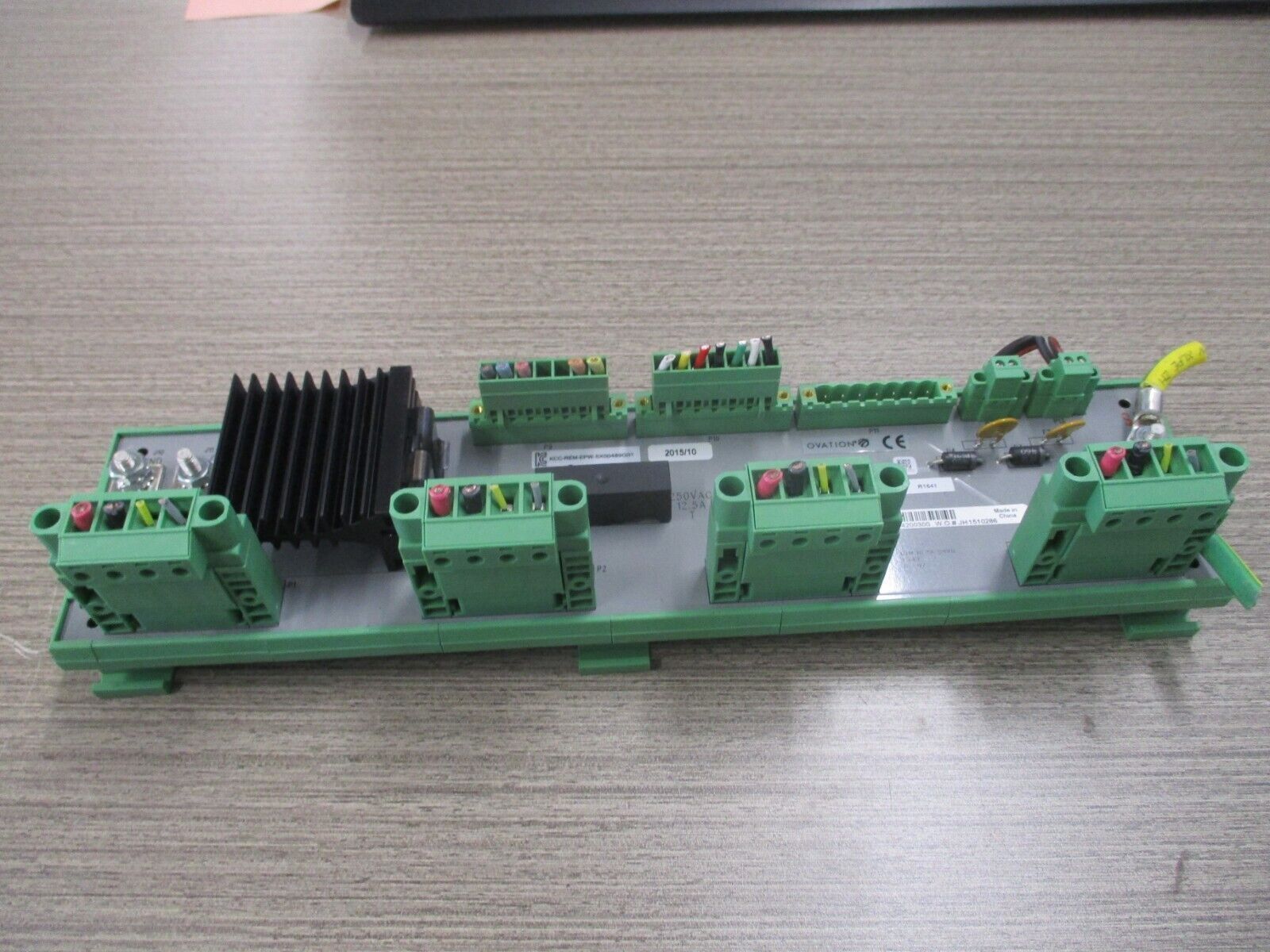 Emerson Ovation Power Distribution Module 5X00489G01 Rev. 06 Used