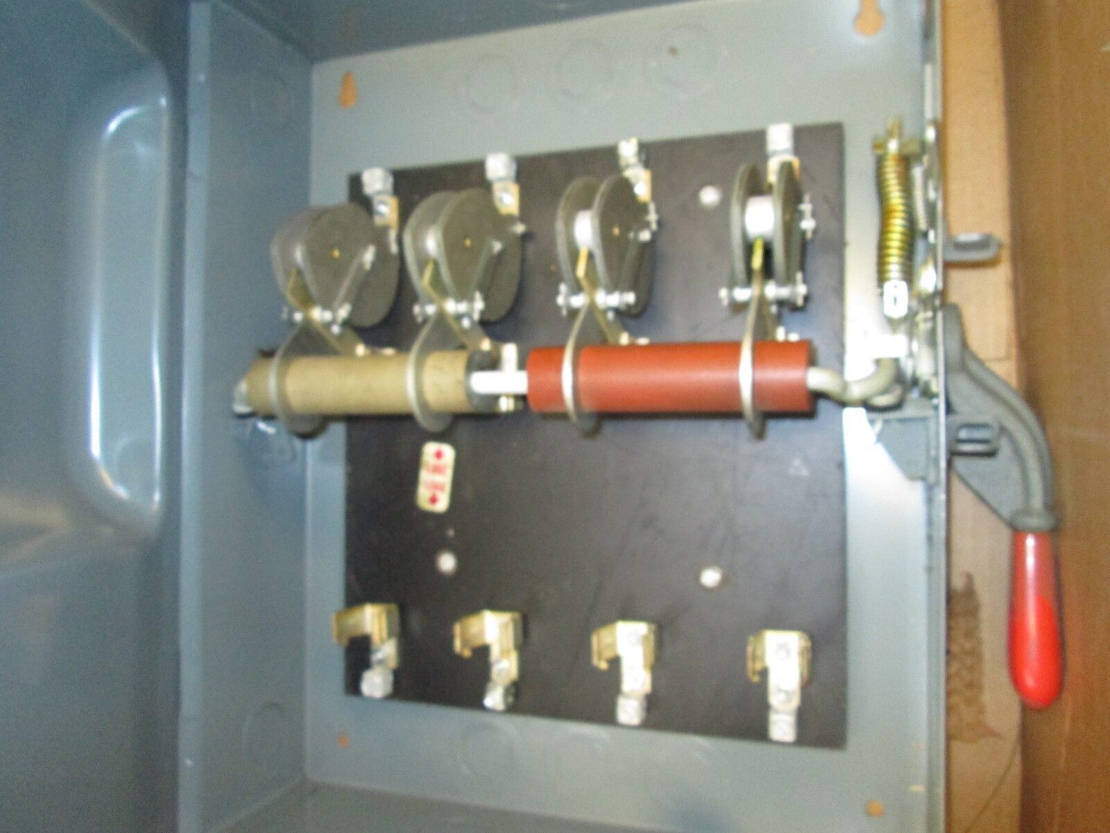 GE Fusible Safety Switch TC72462 Single Throw 60A 600V 4P Nema 1 Enclosure New