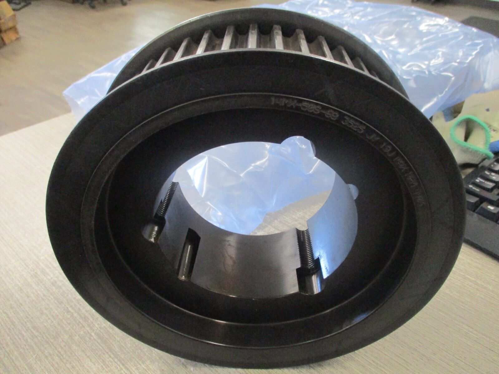 Gates Poly Chain GT 2 Sprocket 14MX-50S-68 3525 New Surplus