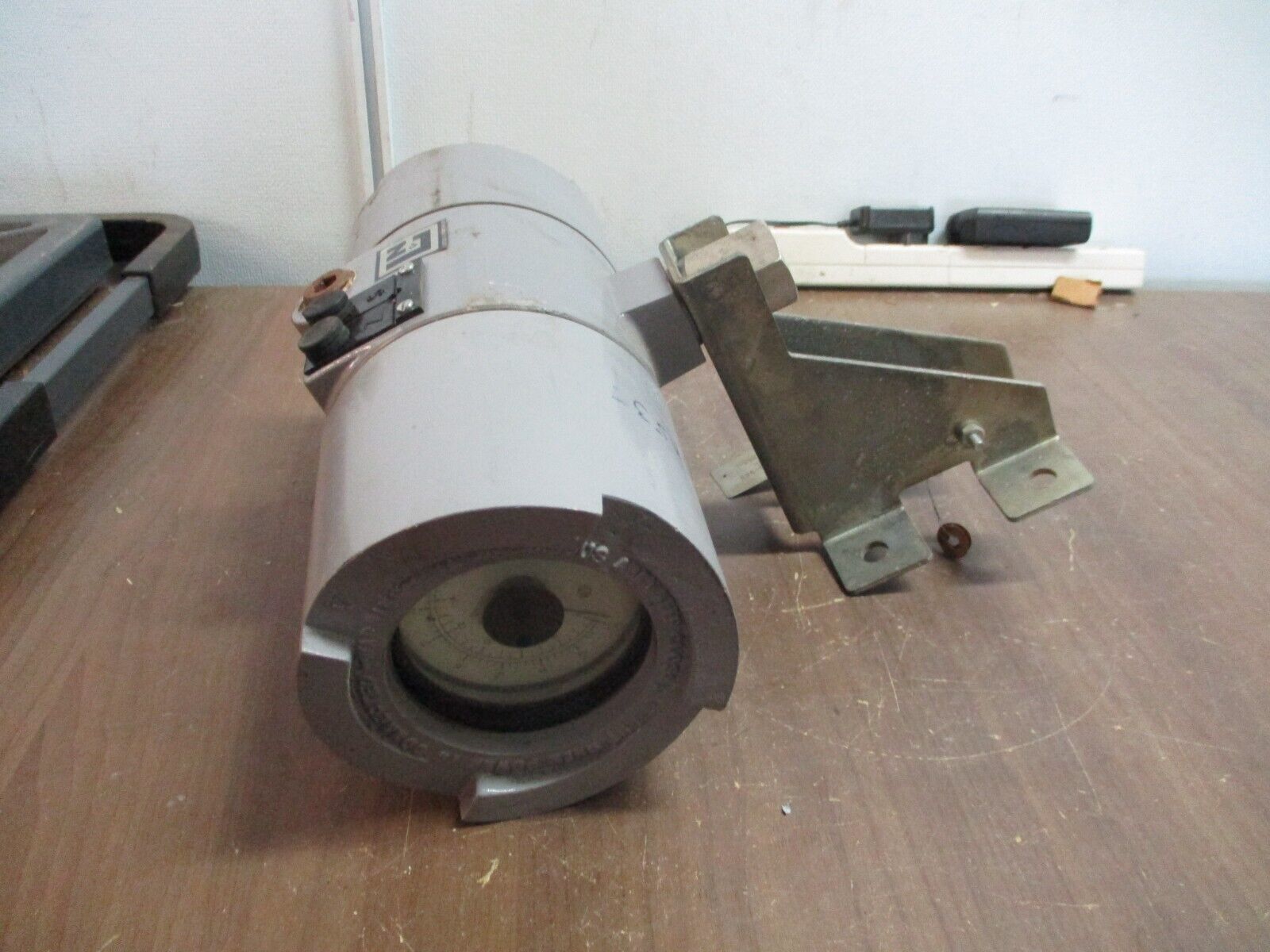 Leeds & Northrup Transmitter 7079-11-01-107-120-208 120V Used