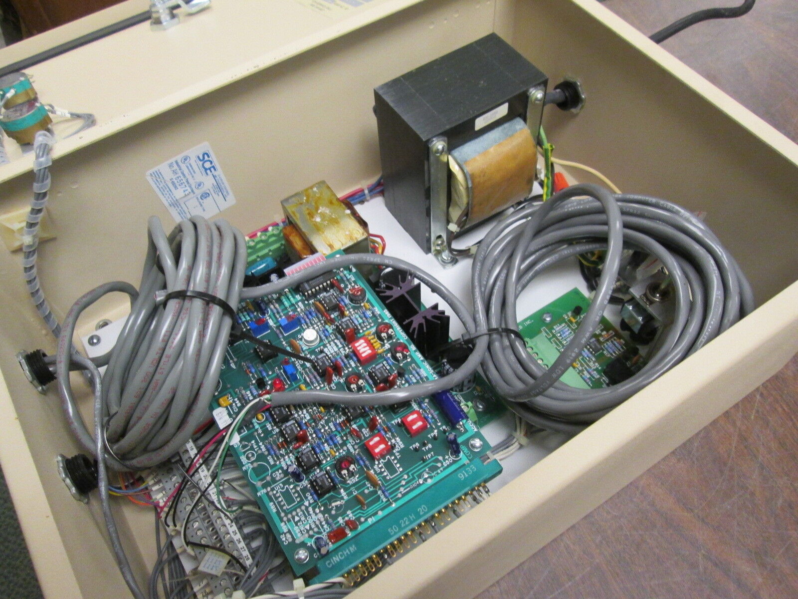 AccuWeb Electronic Web Guide Controller CP 1140-02 230VAC 50/60Hz 1Ph Used