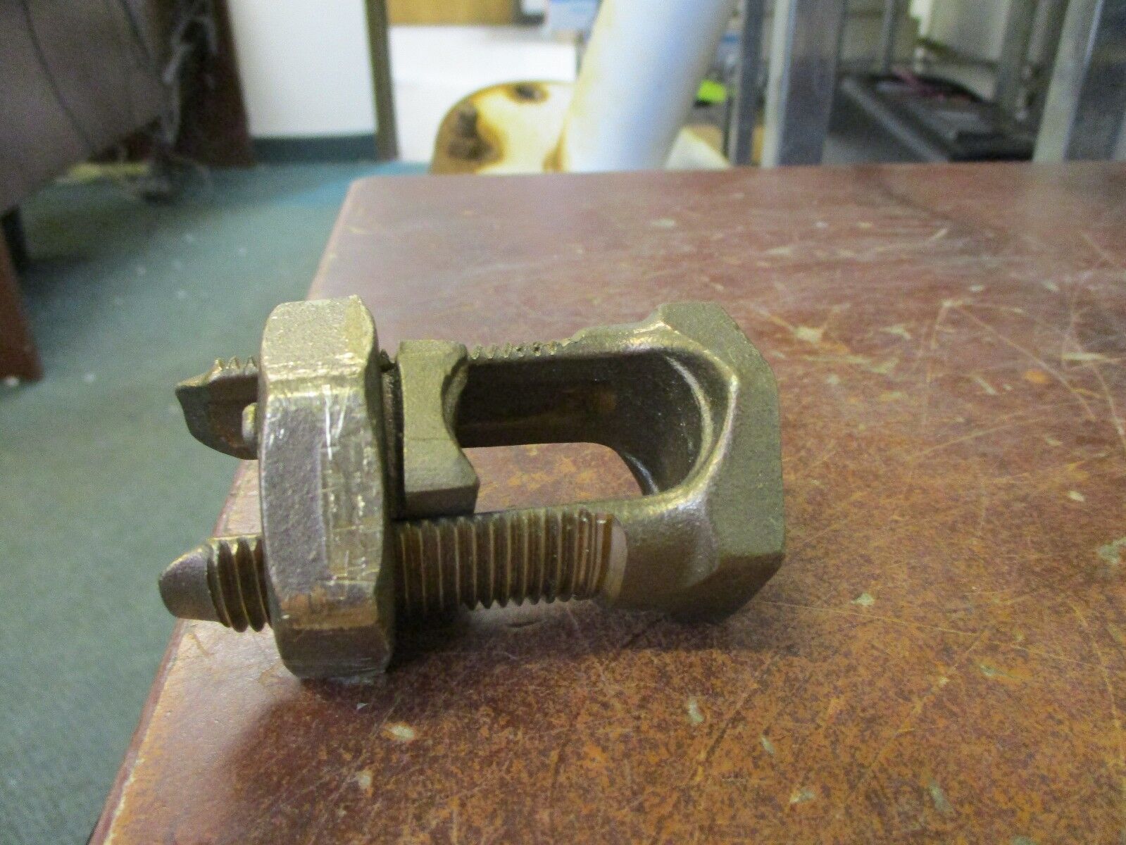 Ilsco Split Bolt Connector IK-500 500 MCM Used