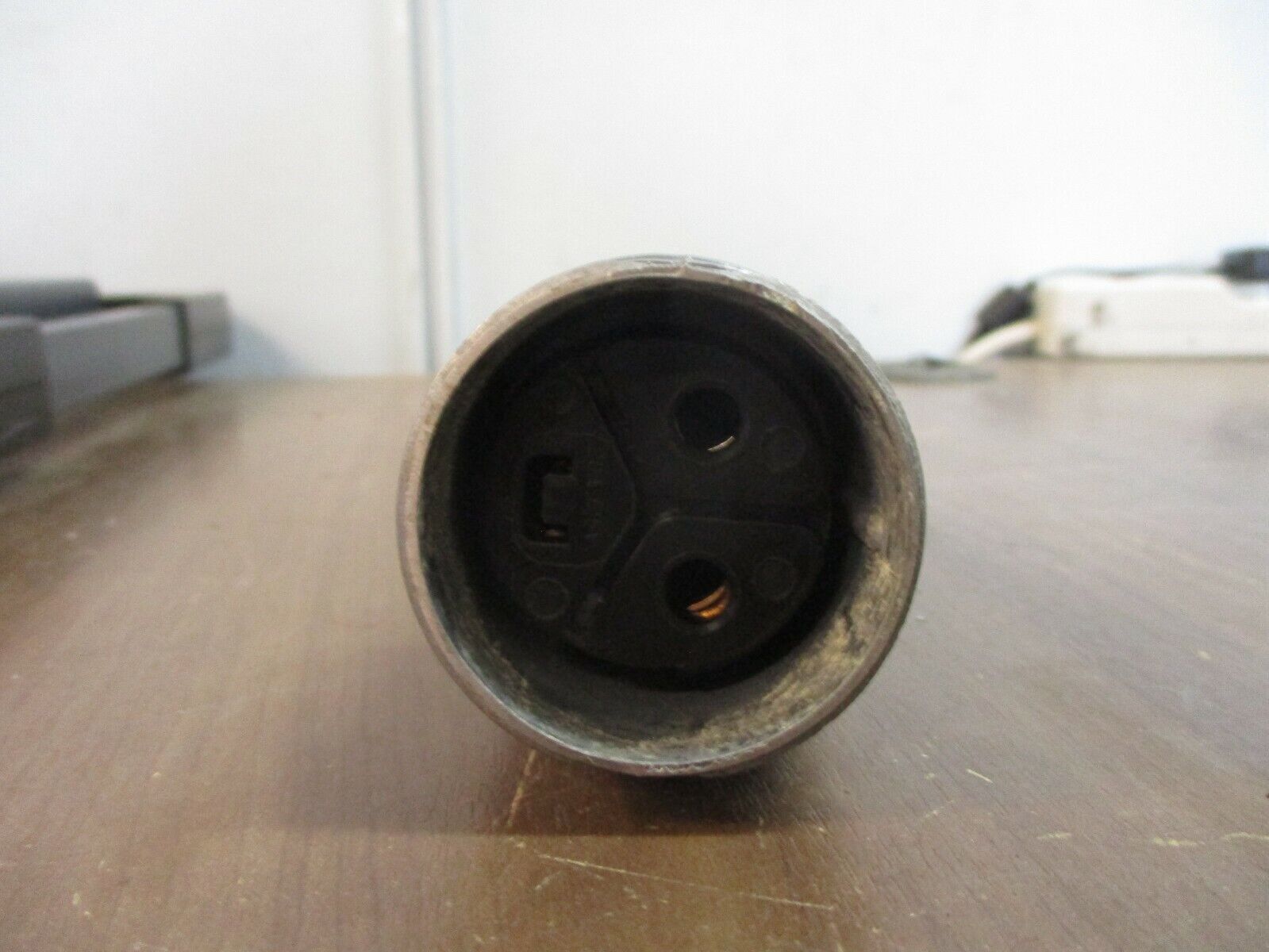 Russellstoll Connector 3913U-1 20A 125V Wire End Used