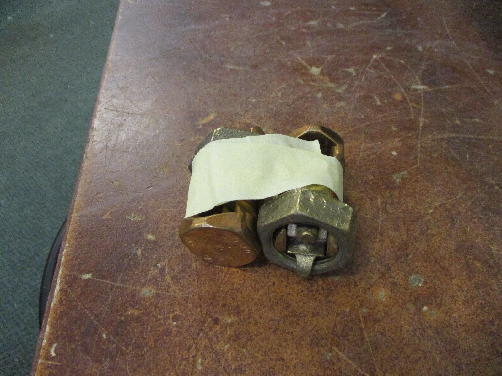 Ilsco Split Bolt Connector IK-250 250 MCM "Lot of 2" Used