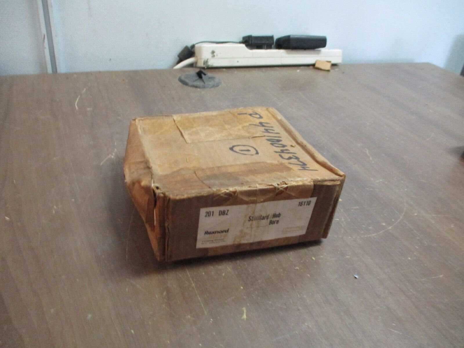 Rexnord 201 DBZ Standard Hub 16110 New Surplus